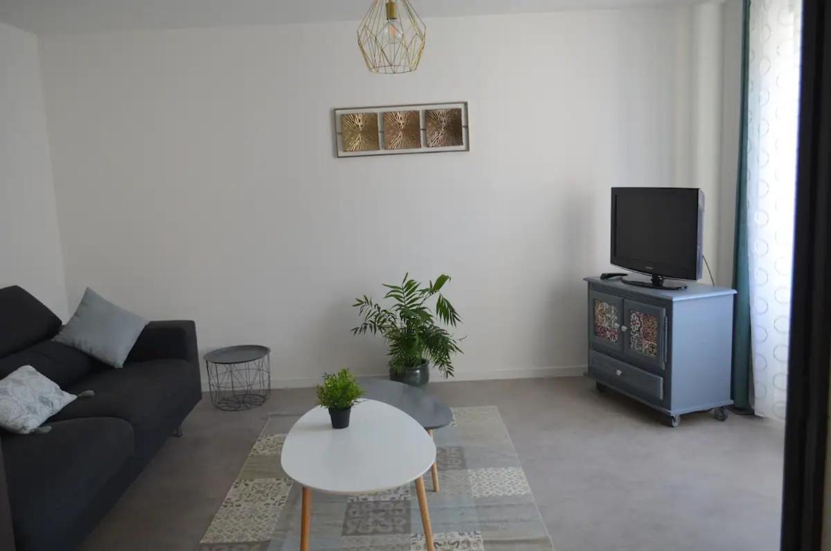 Agreable Maison Petit Jardin A 7 Minutes De Reims Pargny-les-Reims Exteriér fotografie